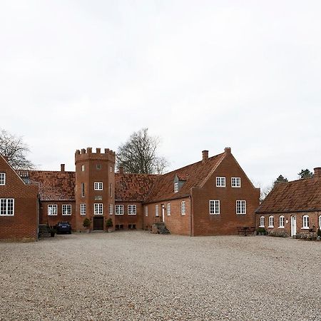 Gartnerhuset Pa Kollerup Villa Hadsten Exterior photo
